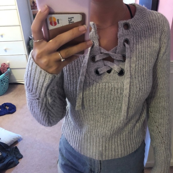 Kendall and Kylie Pacsun Grey Sweater - Picture 2 of 6